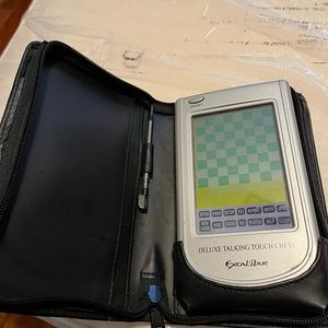 Deluxe touching chess